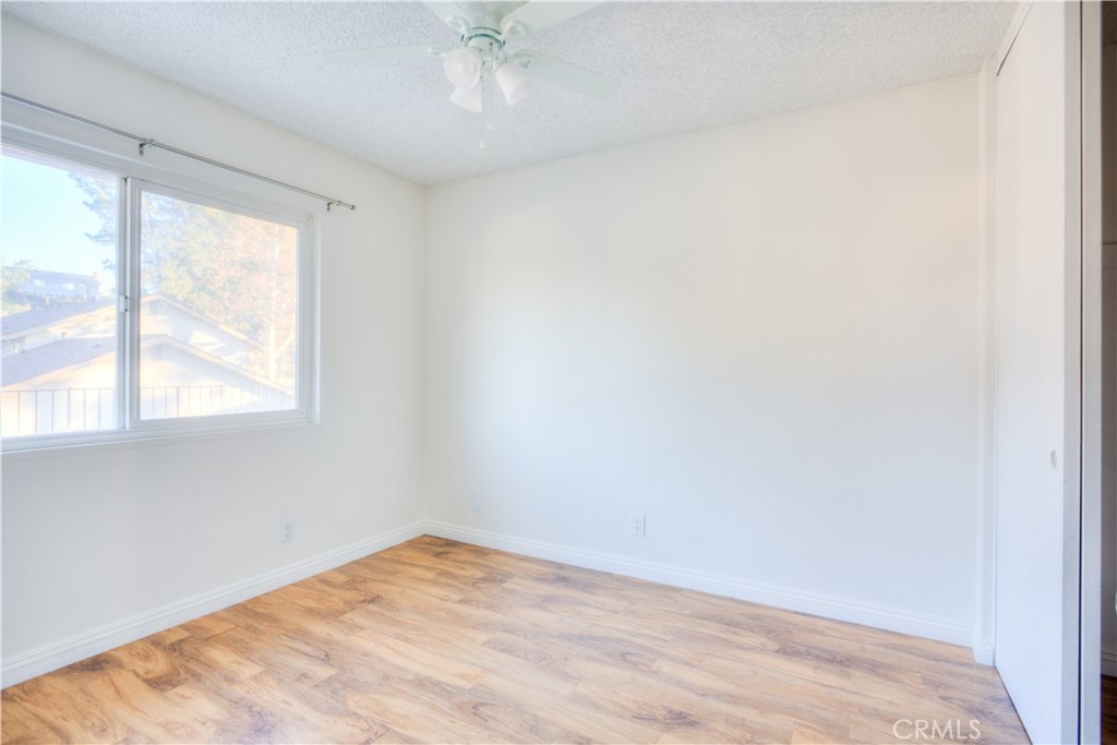 MLS #WS25275115 image #16