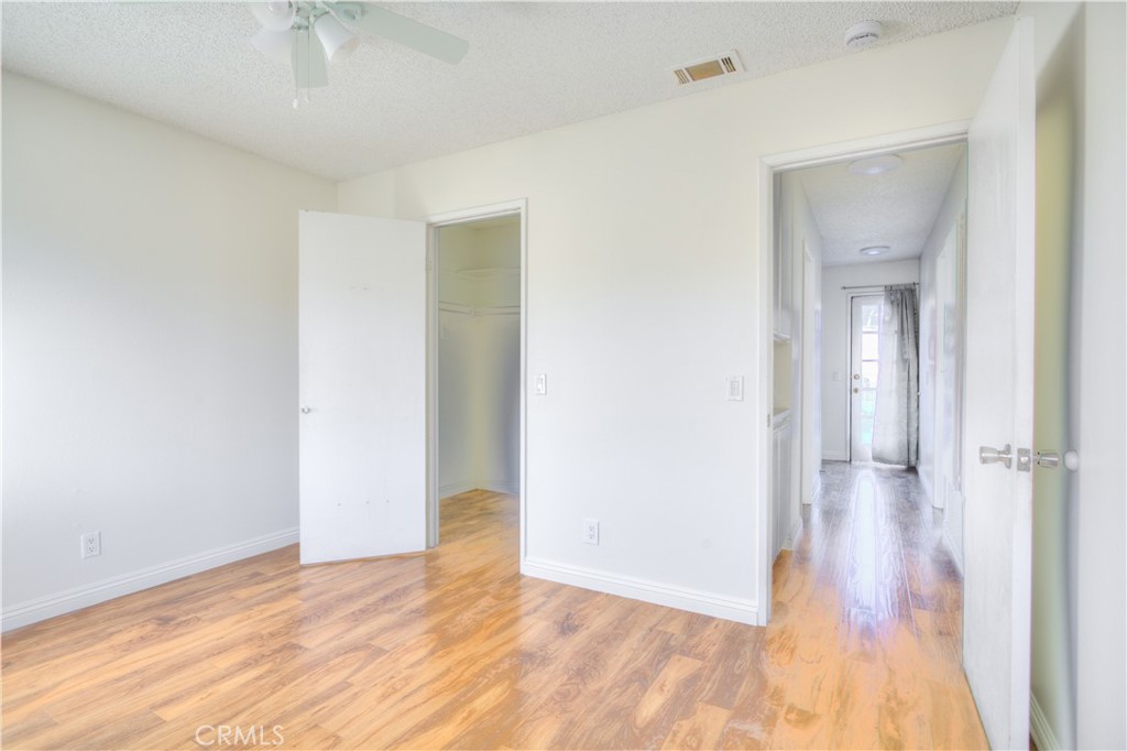 MLS #WS25275115 image #17