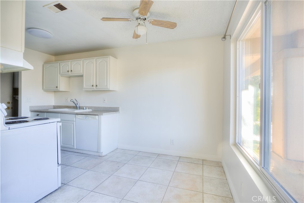 MLS #WS25275115 image #6