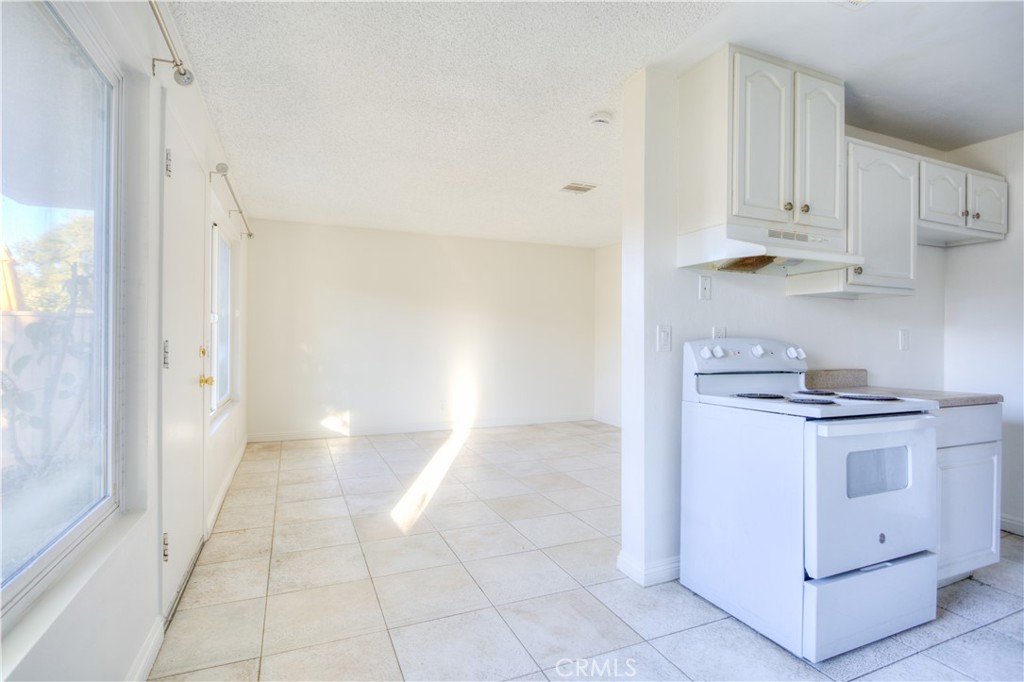 MLS #WS25275115 image #7