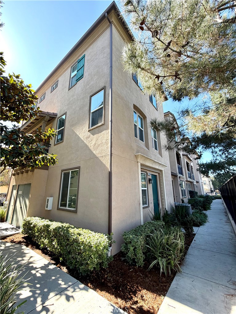 MLS #WS25275210 image #3