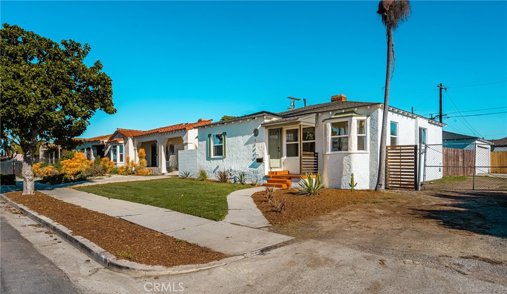 MLS #WS25275313 image #1