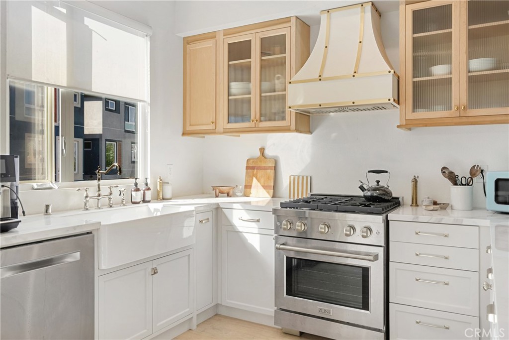 MLS #WS25275440 image #12