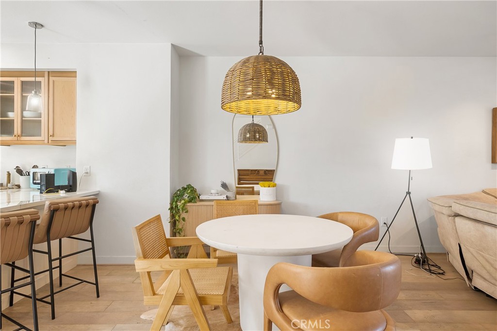 MLS #WS25275440 image #15