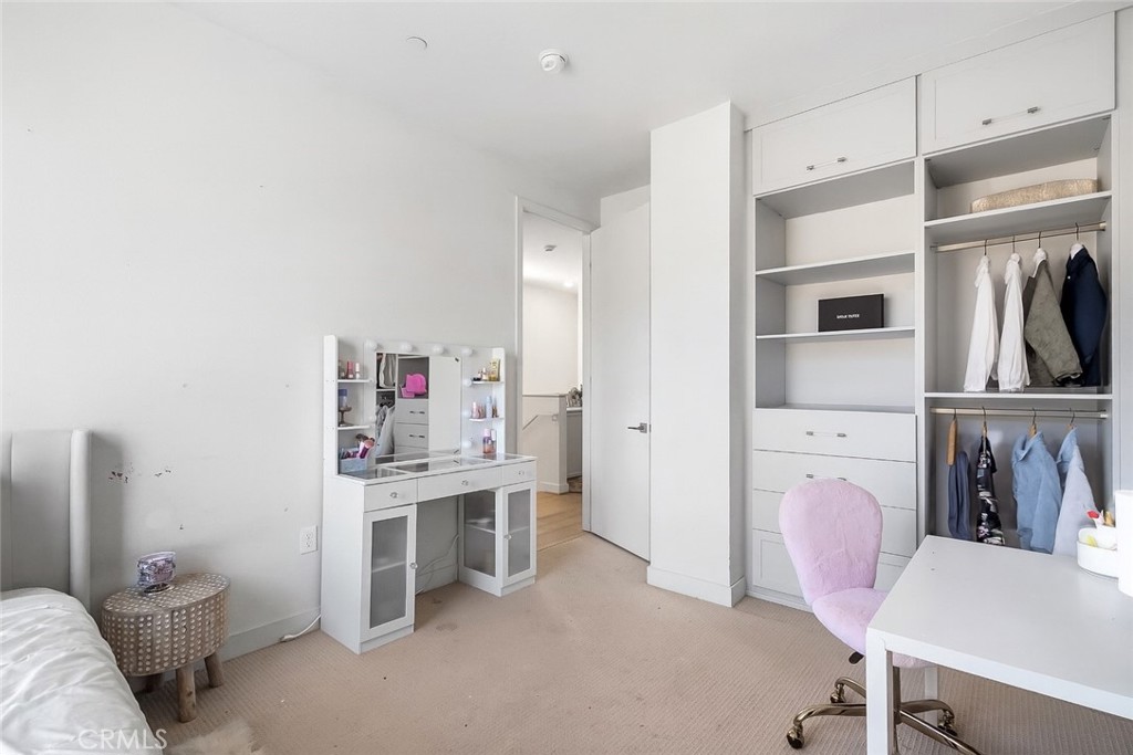 MLS #WS25275440 image #21