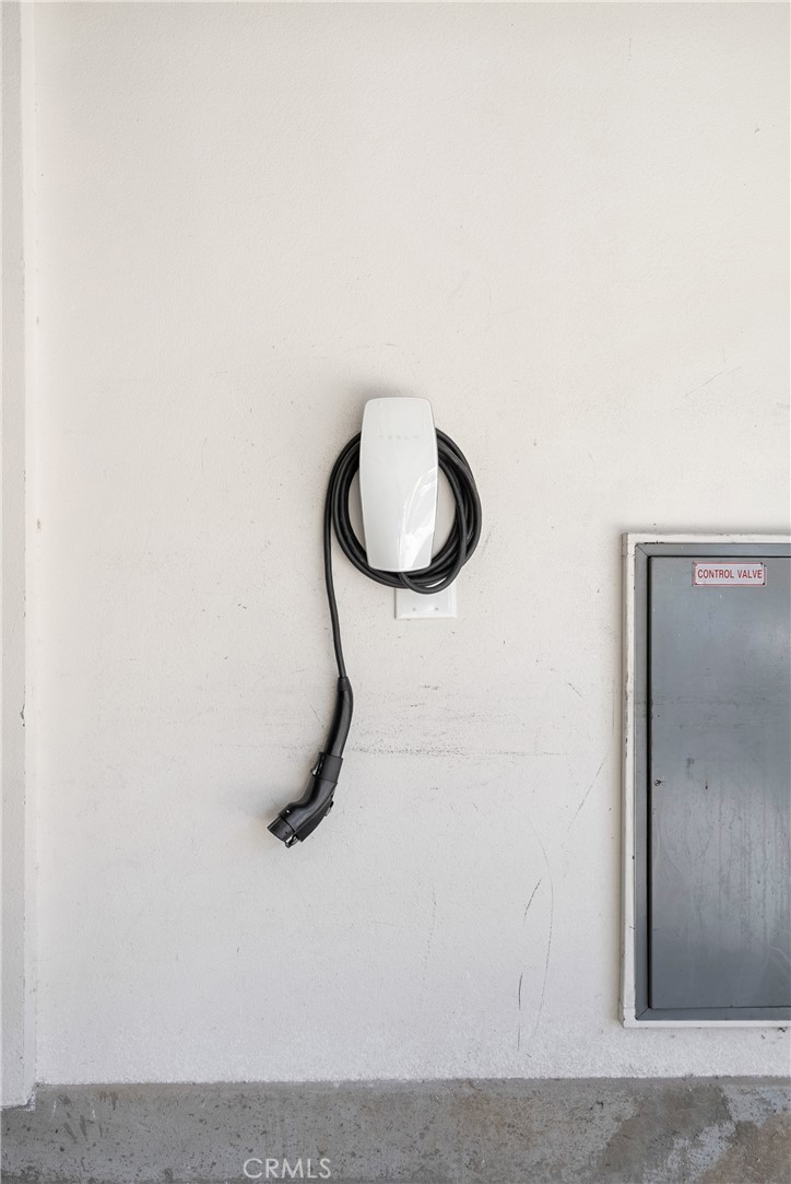 MLS #WS25275440 image #33