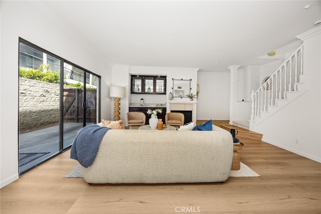 MLS #WS25275525 image #5