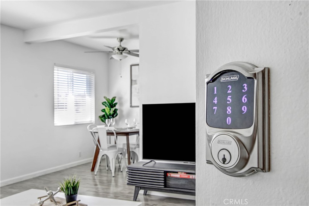 MLS #WS25275583 image #30