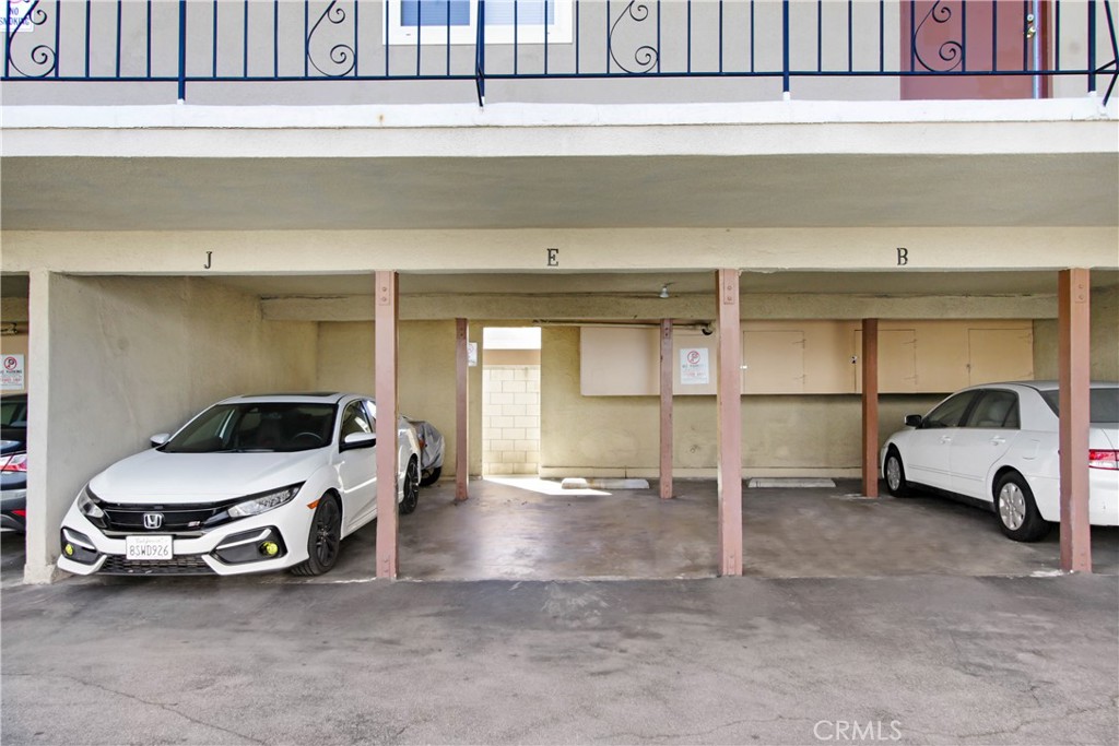 MLS #WS25275583 image #4