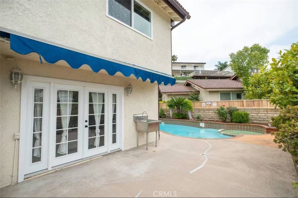 MLS #WS25275609 image #1