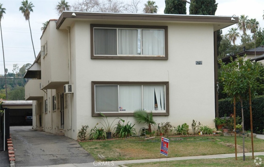 MLS #WS25275707 image #1