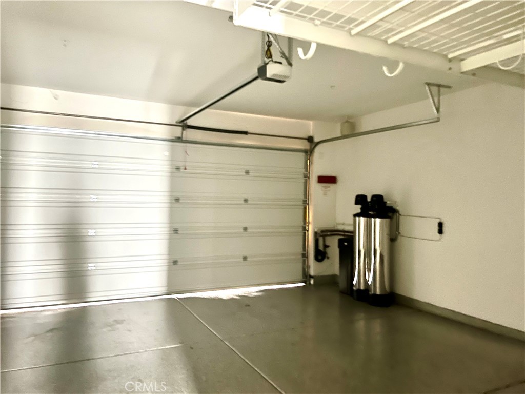 MLS #WS25275769 image #21