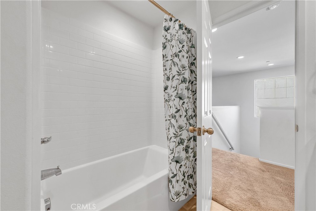 MLS #WS25275800 image #32