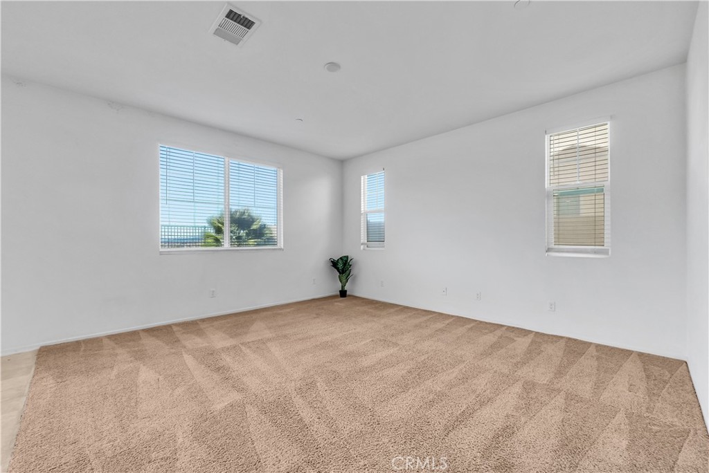 MLS #WS25275800 image #6