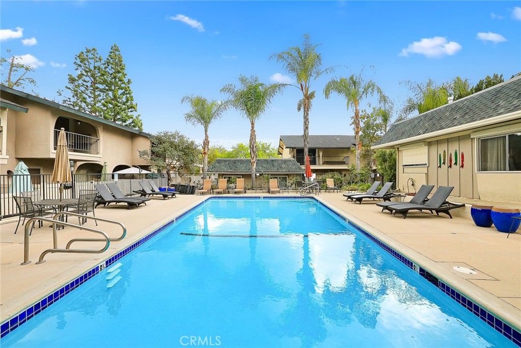 MLS #WS25275948 image #14