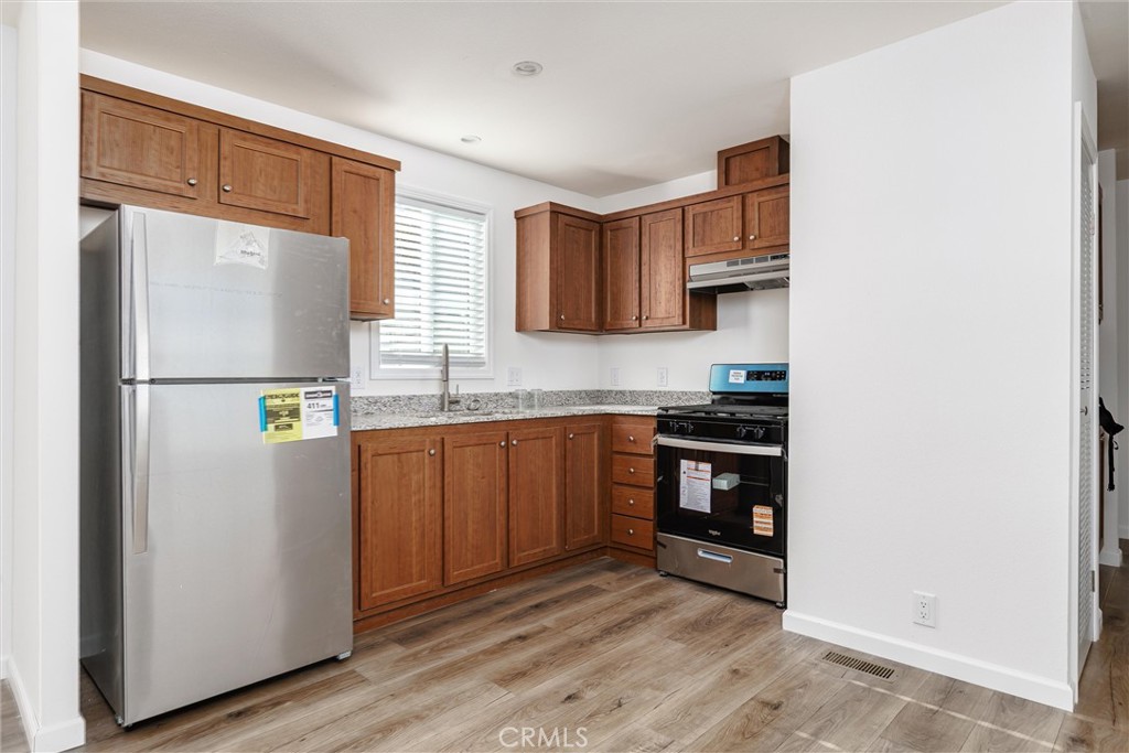 MLS #WS25276215 image #4