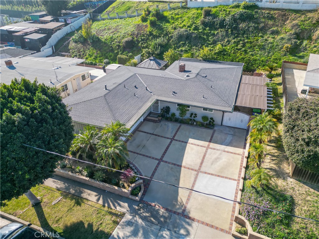 MLS #WS25276476 image #31