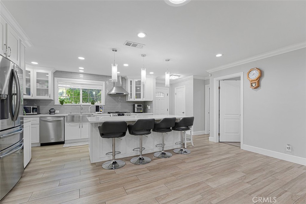 MLS #WS25276476 image #7