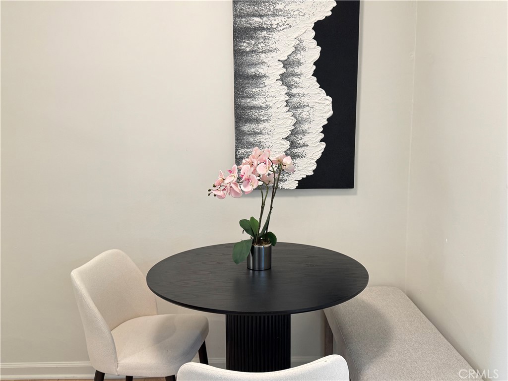 MLS #WS25276528 image #15