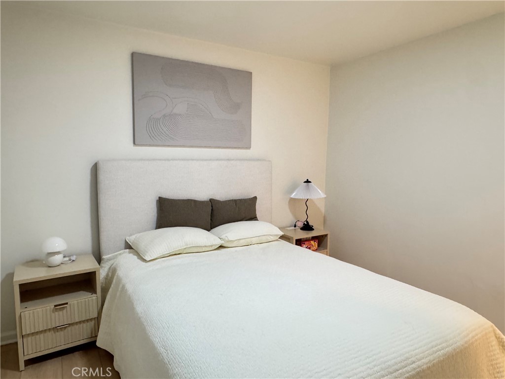 MLS #WS25276528 image #20