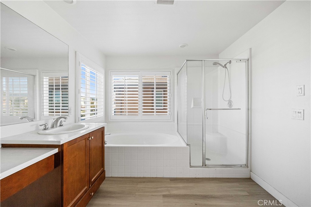 MLS #WS25276557 image #18