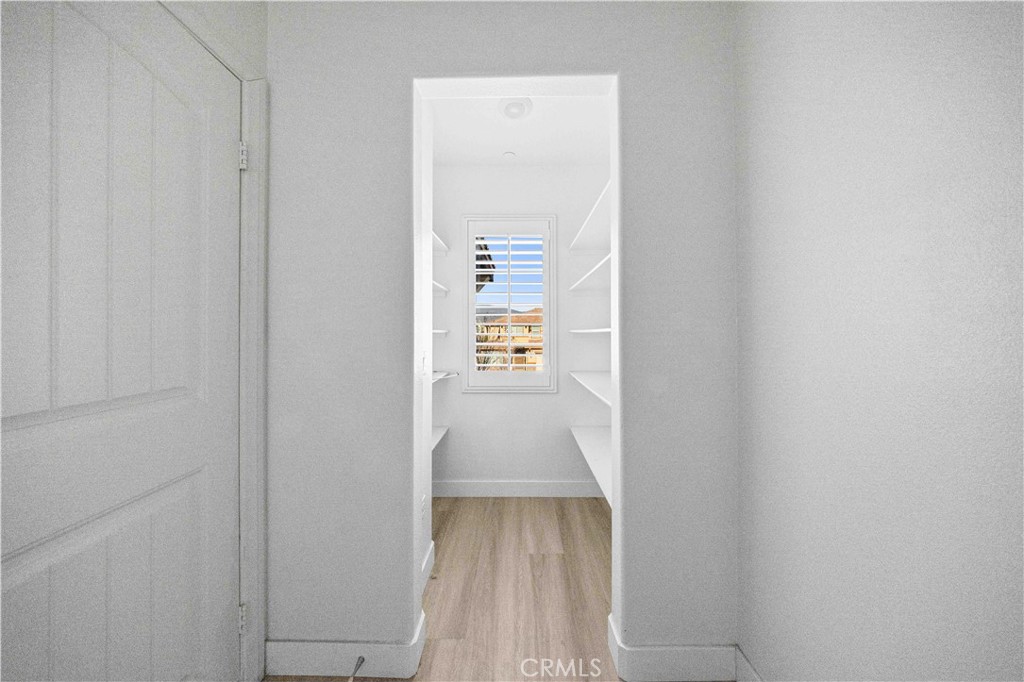 MLS #WS25276557 image #24