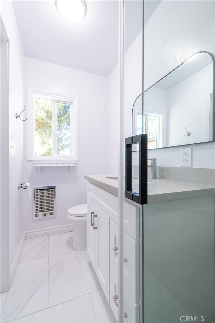 MLS #WS25276659 image #18