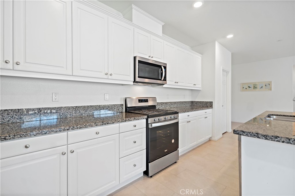 MLS #WS25276718 image #14