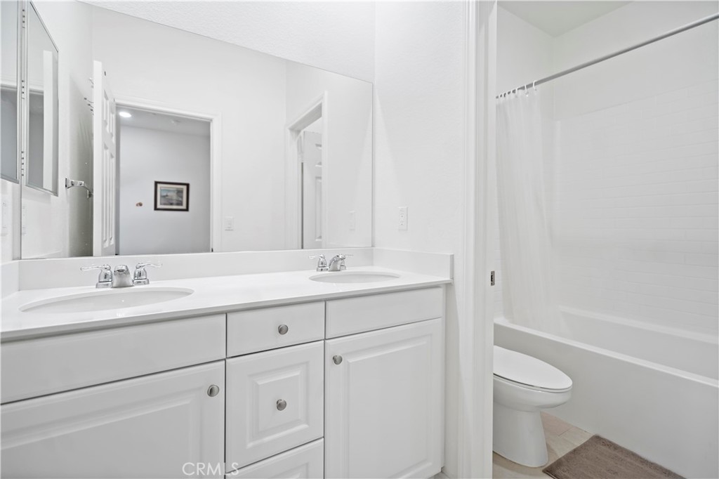 MLS #WS25276718 image #32