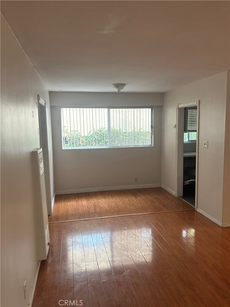 MLS #WS25276745 image #2