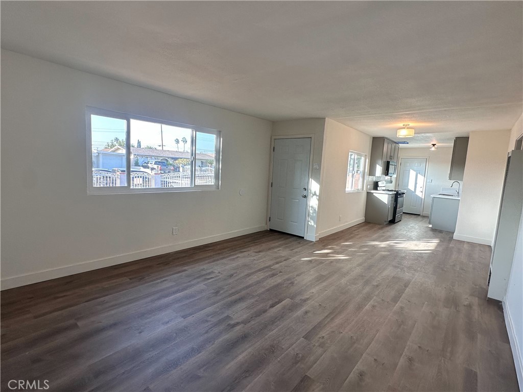 MLS #WS25276860 image #4