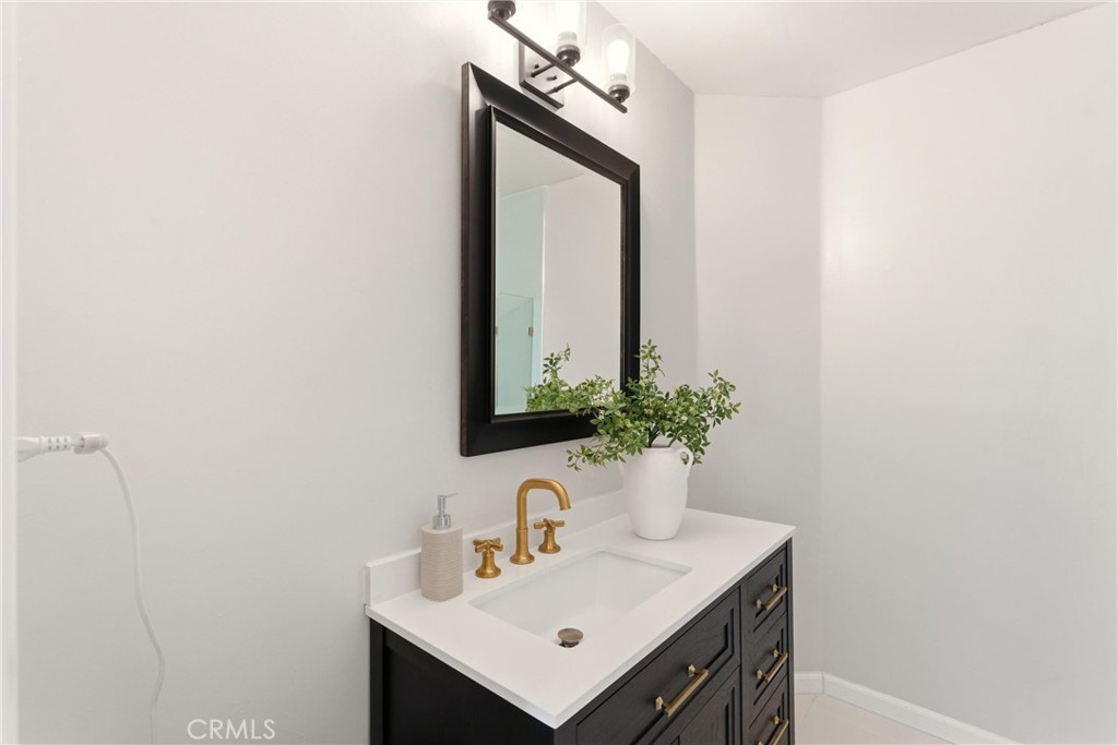 MLS #WS25276931 image #16