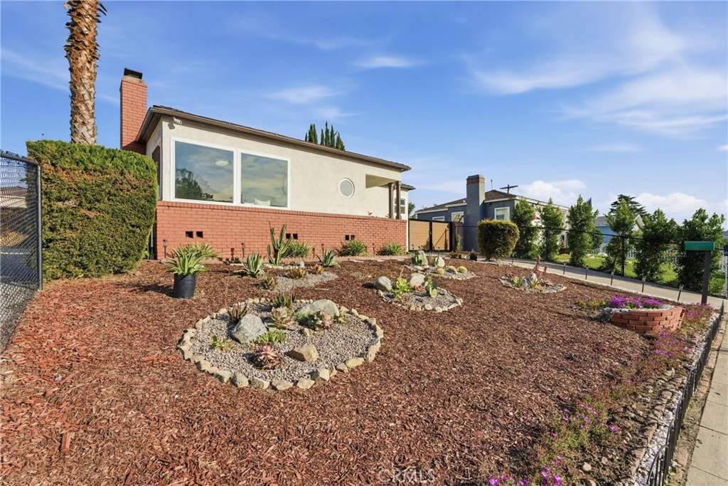 MLS #WS25276931 image #3