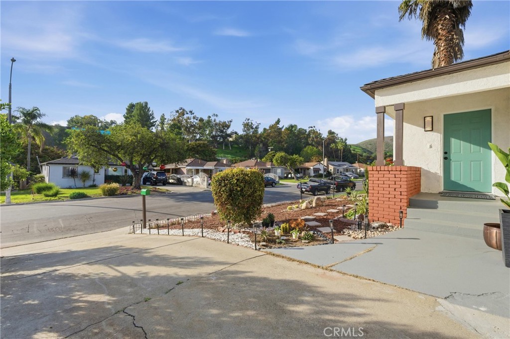 MLS #WS25276931 image #4