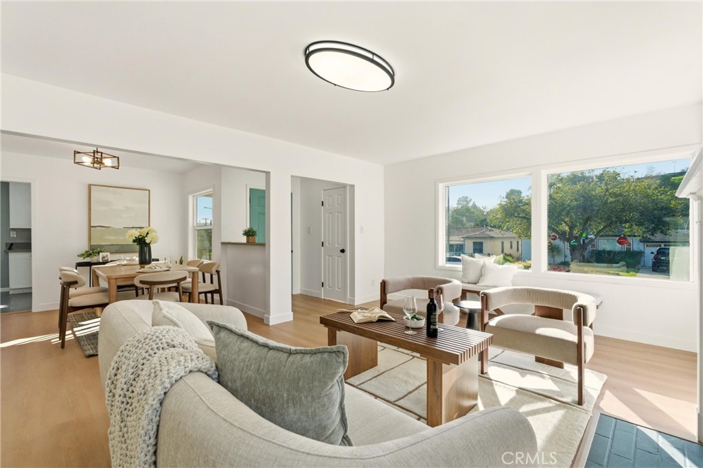 MLS #WS25276931 image #8