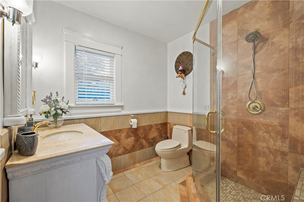 MLS #WS25277227 image #14