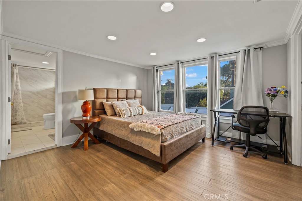 MLS #WS25277227 image #18