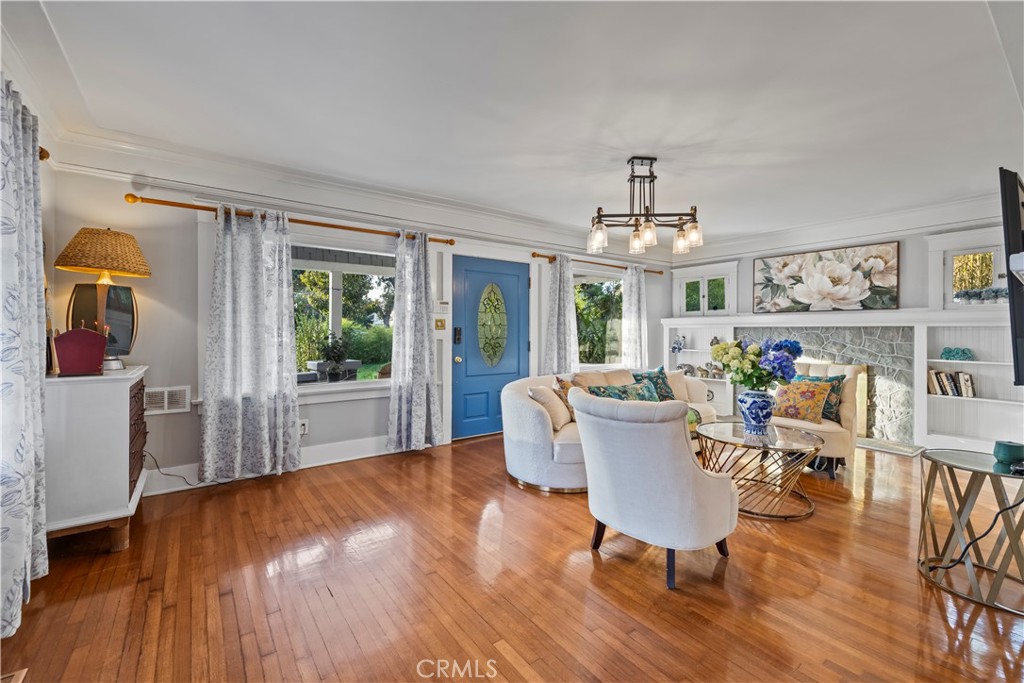 MLS #WS25277227 image #4