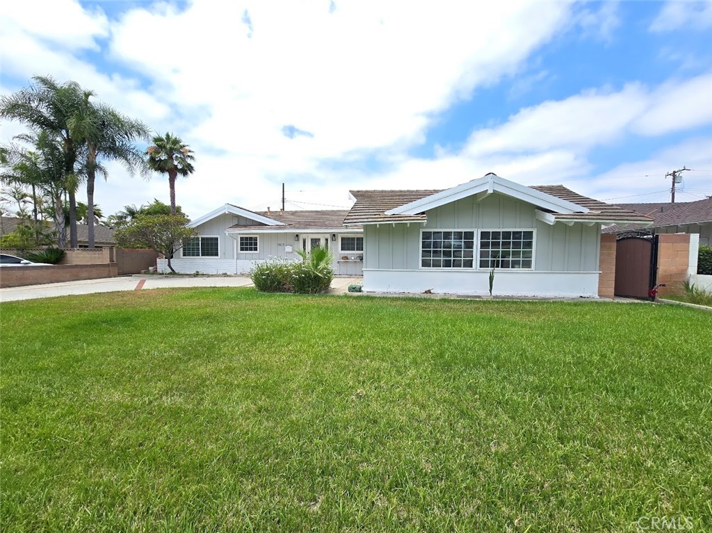 MLS #WS25277459 image #0