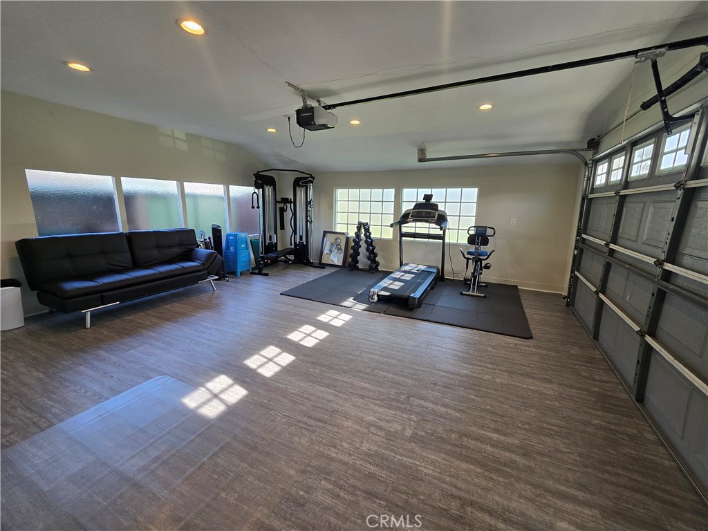 MLS #WS25277459 image #4