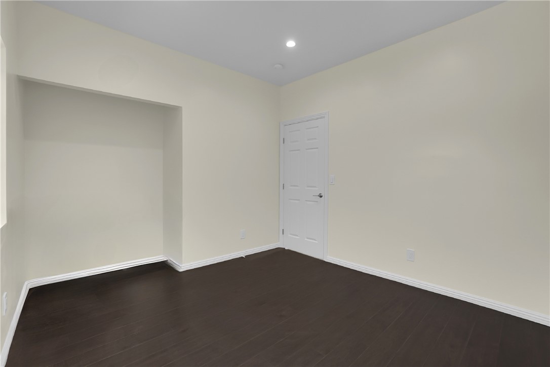 MLS #WS25277784 image #16