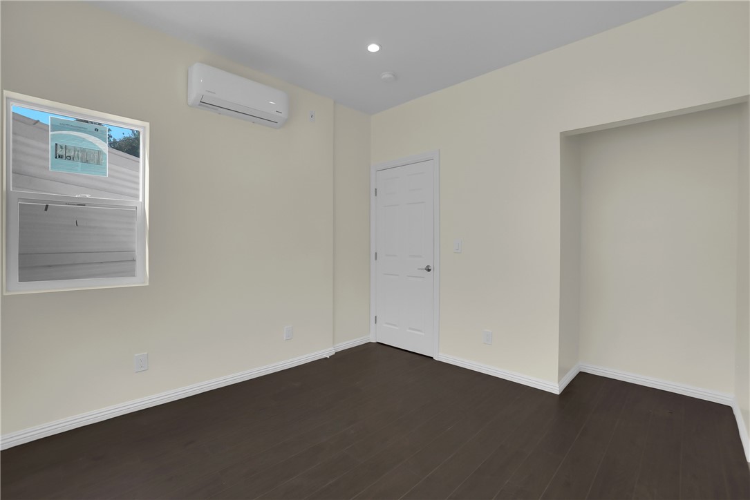 MLS #WS25277784 image #19