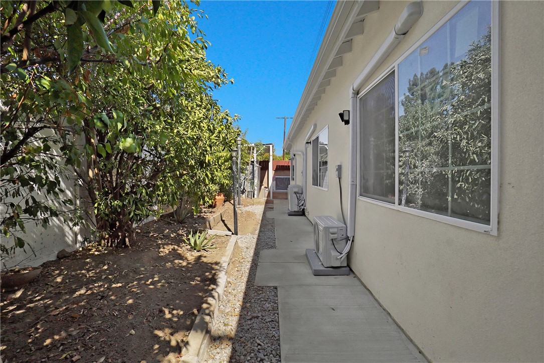 MLS #WS25277784 image #20