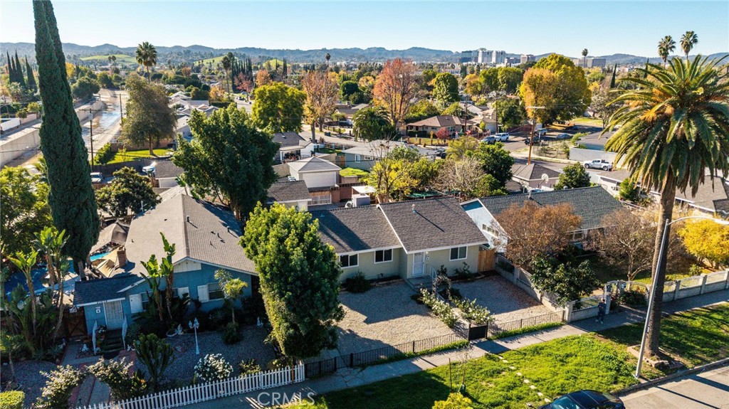 MLS #WS25277808 image #2