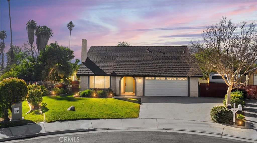 MLS #WS25277903 image #0