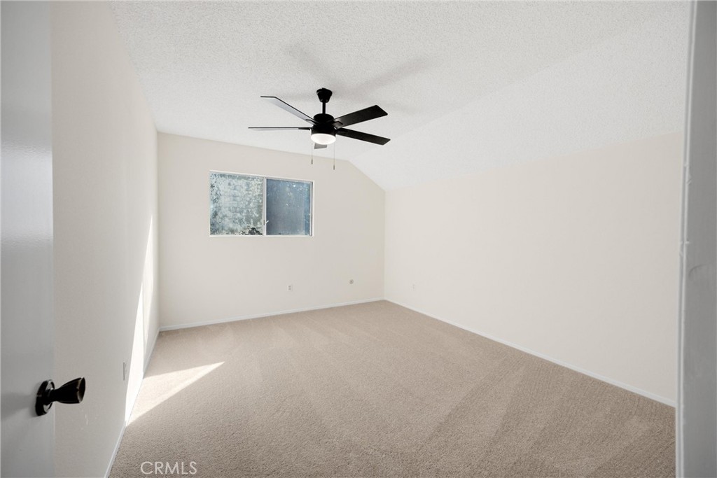 MLS #WS25277903 image #16