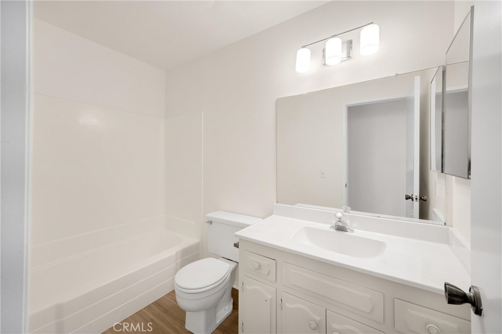 MLS #WS25277903 image #17