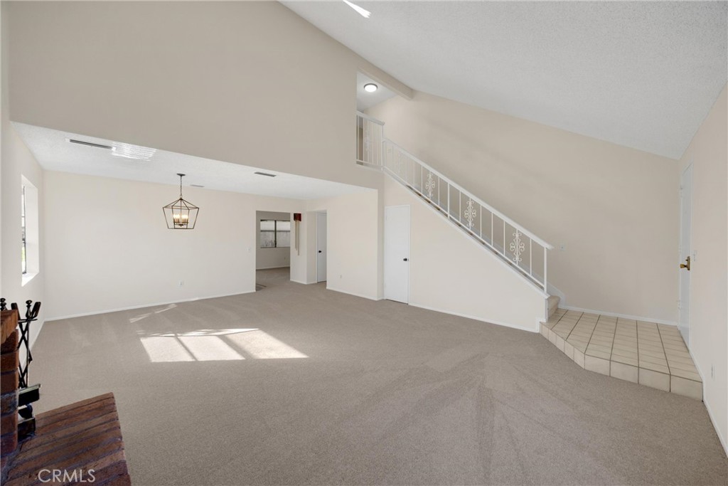 MLS #WS25277903 image #2