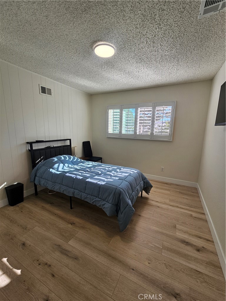 MLS #WS25277943 image #9