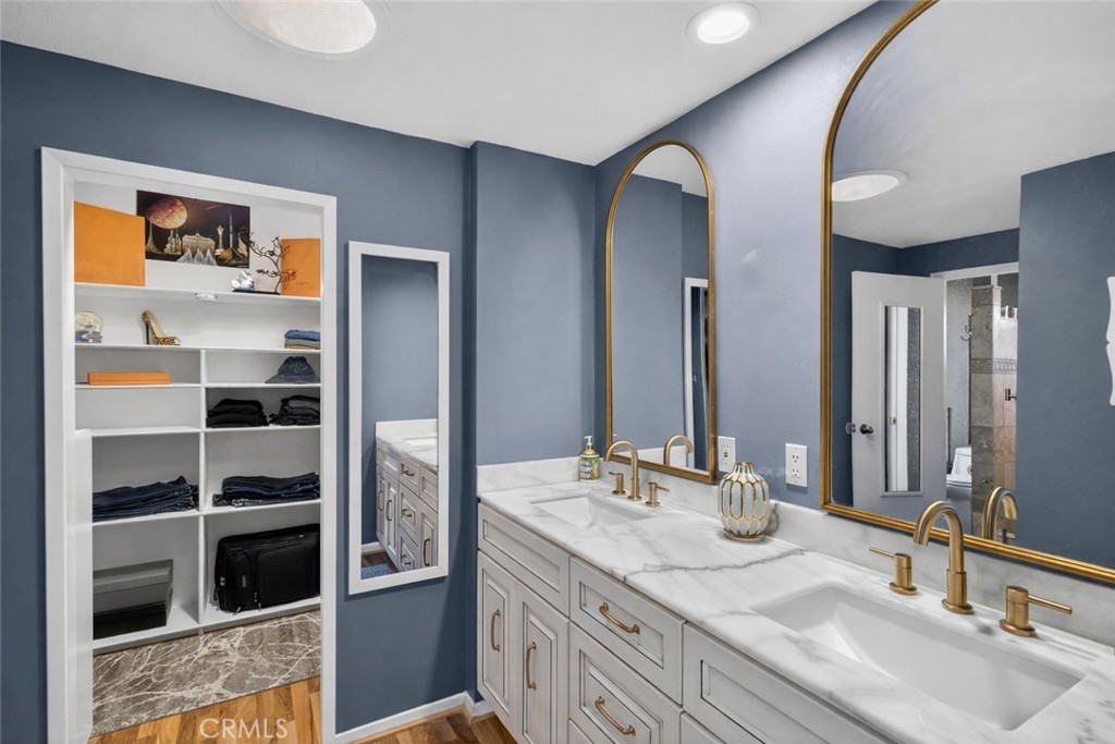 MLS #WS25278186 image #36